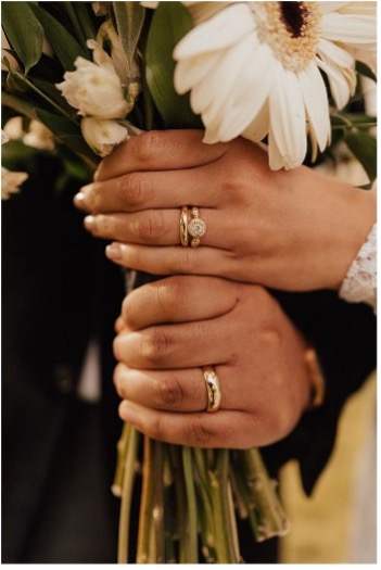 Wedding ceremony by Dr. Gerrit Rademeyer in Bedford